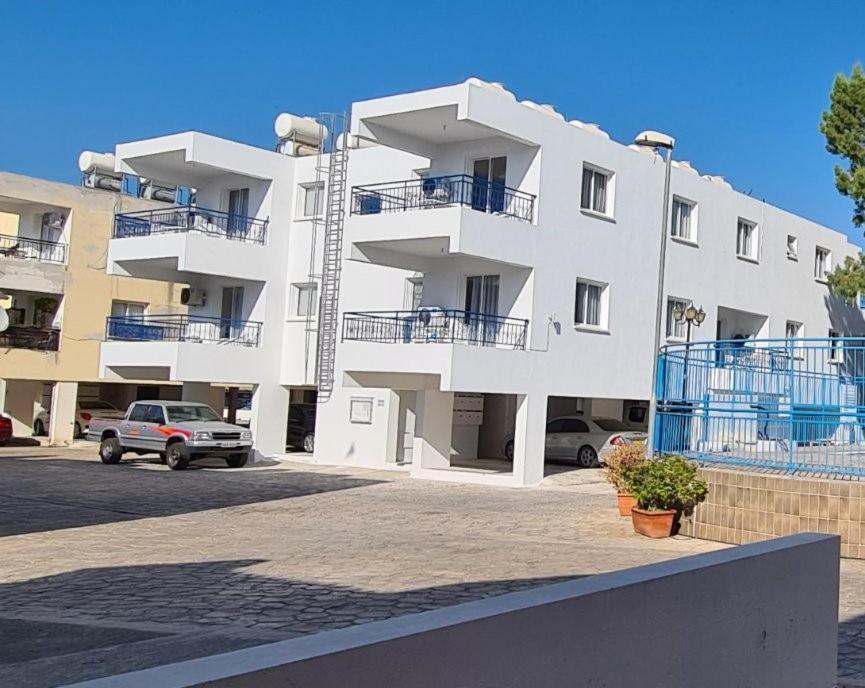 Latchi Area Apartments Екстериор снимка