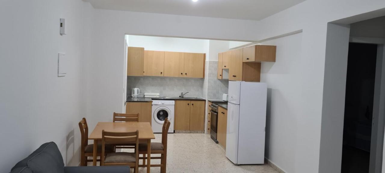 Latchi Area Apartments Екстериор снимка