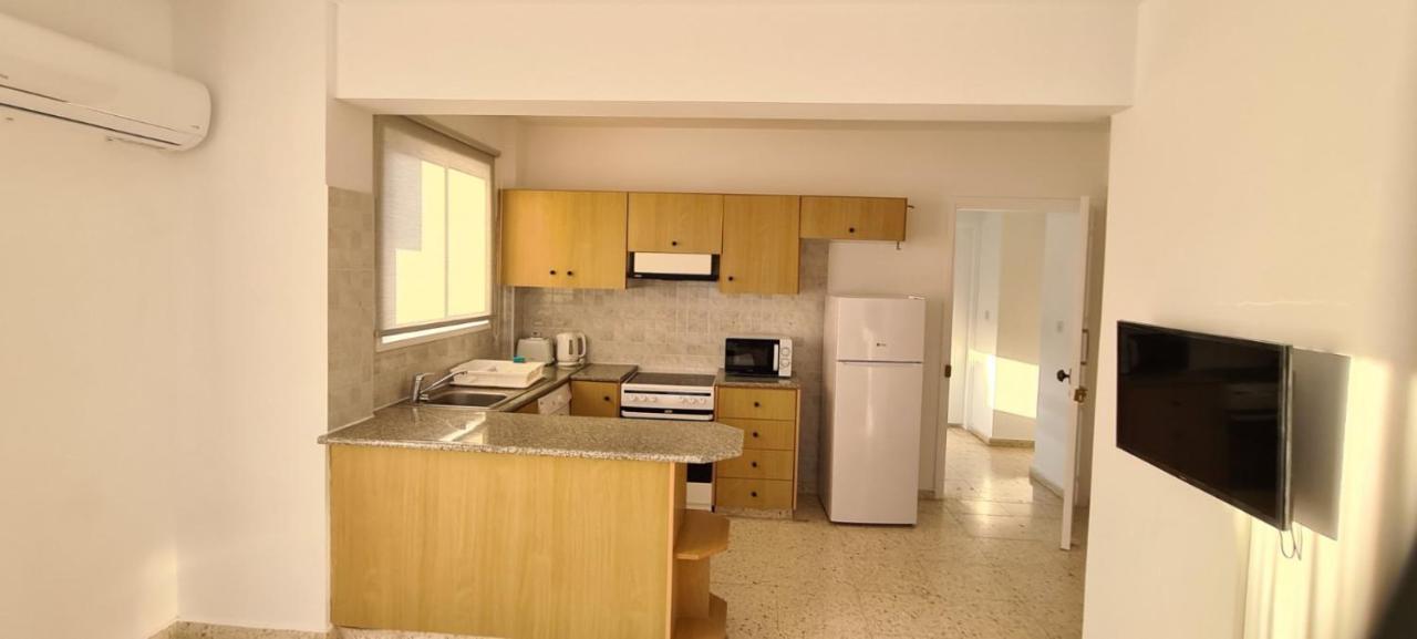 Latchi Area Apartments Екстериор снимка